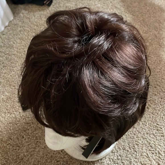 NWT 11” dark brown wig natural puff volume thick top layers adjustable bangs DP - Picture 14 of 16